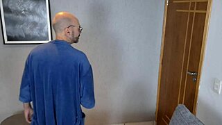 hey, check this perverted old guy getting his cock out for the delivery babe's ass worship