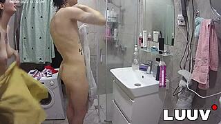 Shower Sparks Cunnilingus Into Shaking Female Orgasm