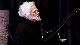 wanna see alice vasconcelos and vovo moai's filthy interview full of teen swinger toys?