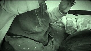 Boyfriend gives chubby Indian girl's juicy pussy first time fuck