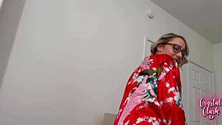 Stepmom missed her flight... now she's riding my cock cowgirl 😏 creampie incoming!