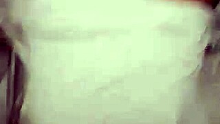 muje mota lamba lund dega na de mi bhenchod randi ko chod