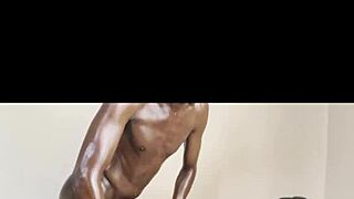yo ebony masseuse 😍 takes massive bbc deep bending submissive for homemade doggystyle 🔥