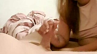 i'm that horny filipina wife cheating with fat cock sucking