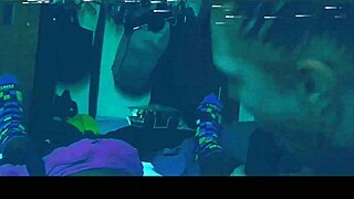 i love giving the sloppiest blowjobs that leave you begging for more