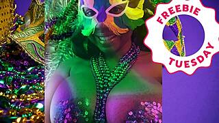 Jessica Grabbit Flashes Big Natural Tits at Mardi Gras with Rabbit Toy