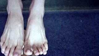 義母コーリー・チェイスがクルーズ禁断で巨根騎乗位パート1