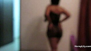 that big ass indian milf dances shaking booty to bollywood song in homemade clip