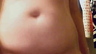 hey, this 19yo redhead scarlet dances so sexy close-up for you at home