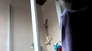 hidden cam spies sexy amonwan's teasing private strip