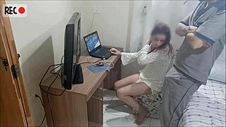 safada housewife sucks redhead uniform cock cum on fat ass