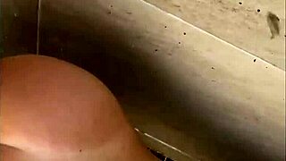 blonde bronceada with huge curves bounces on my thick cock in the gym