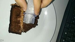 She bakes a bolo then drowns it in thick cum for her sticky homemade treat