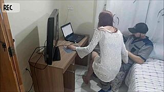 safada housewife sucks redhead uniform cock cum on fat ass