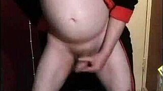 Bisexual dude slurps piss and cum on coco pops breakfast!