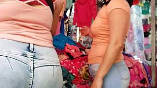 Curvy hips fill tight jeans in sultry culazo tease