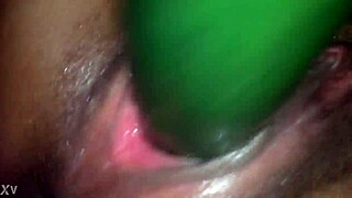 duro como me gusta mel chorreada me hace explotar de placer