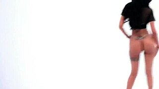 laura athens greek goddess flaunts big tits and ass