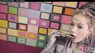 Anuskatzz in corset toys ass with metal before big dick fucks and squirts!