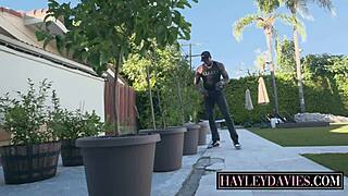 Hot Blonde Lovers Crave Huge BBC Deepthroat Blowjobs in Interracial Group Threesome Kiss!