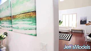 Hey masseur can you satisfy this hefty bbw honey eliza allure's cravings?