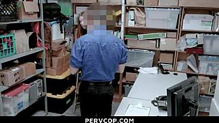 Mall Officer Punches Shoplifter's Deal No Cops Called!