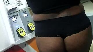 Wife flashes everything during risky public outdoor exposure show