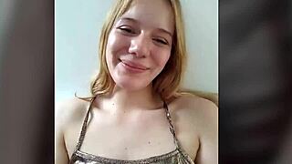 Whoa, Nicolecut's colombian ass steals the camgirl show tonight!