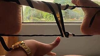 Colombian cutie fingers juicy wet pussy while crowds pass by, hehe what would you do from below?