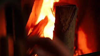 Winter Magic! Laura Quest's Outdoor Tease Turns into Cum Swallow Adventure