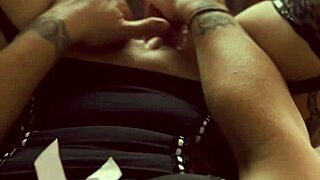 hey watch this dripping wet milf clit flash her pussy thru window with dirty talk n toys 😈💦