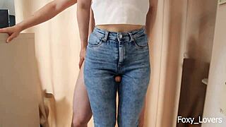 Petite stepsis teases dry hump on jeans then cum rub