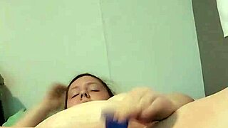 late night horny fun fucking myself deep with toys 💦🔥🍆