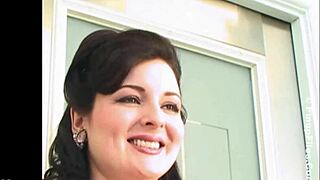 lorna morgan huge natural tits n big nipples backstage photoshoot