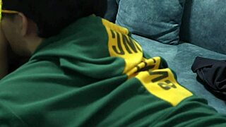 Asian Housewife Gets Pussy Licked Sweet And Fragrant Before Creampie Fuck