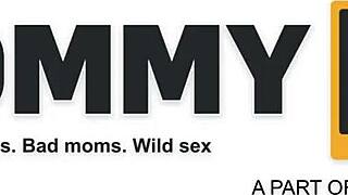 i catch this mature shaved cougar mommy cunt and fuck her sideways hard