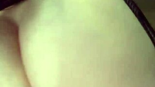 riding my tight asshole feels amazing right now