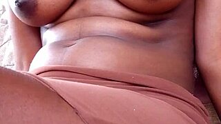 Thick Black African Ass Display