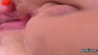 hot lez babes 😍 gaping assholes n fisting deep 👅💦 farts n licks too