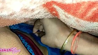 Desi stepson slips into stepmom's bedroom late night for secret play