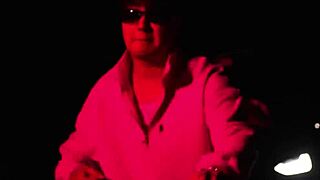 Chicos follan la industria musical como locos!