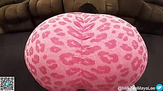 big ass asian babe shakes tits in tight leggings!