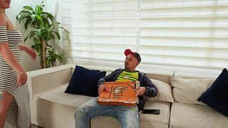 delivery boy gets lucky fucking two hot whores in ffm threesome with tommy miller