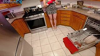 Real homemade couples swap wives for intense creampie fucking session