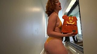 damn my ass bouncin wild in this tiny bikini...