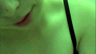 19 year old mexican girl masturbates squirts sexy milf pack