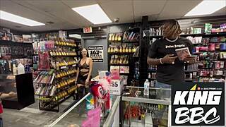 valerie kay's pawg ass slurps kingbbc louie's monster cock gloryhole?