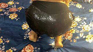 ever seen a tamil step-sis squirt from fingering her fat ass?