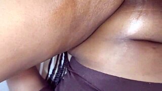 Stepmom's Secret Masturbation Tutorial