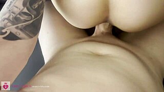 เย็ดหีสาว 18+ แน่นๆ ใกล้ๆ แรงจัด